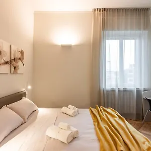 Elegant Design Apartmentduomo-naviglia/c E Wi-fi Apartment Milan